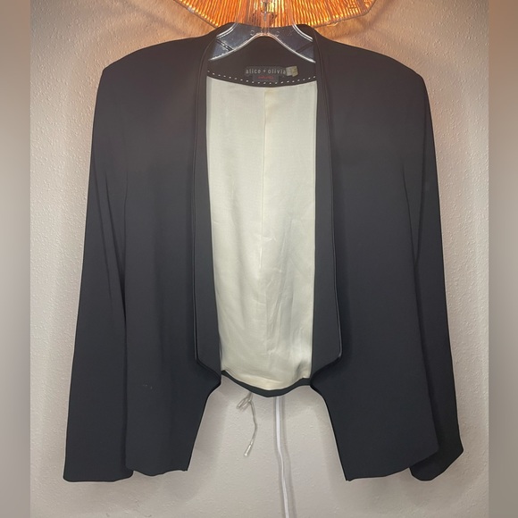 Alice + Olivia employed black open front long sleeve blazer with zippers - Picture 7 of 12